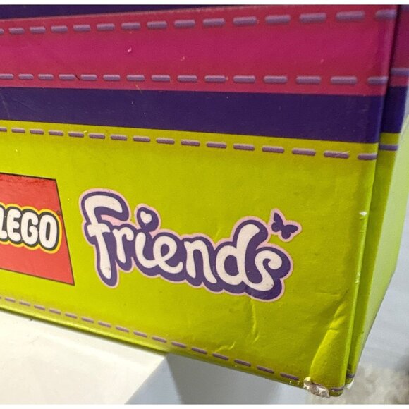 Lego Friends Carrying Case Plus Minifigures and Accessories Lot - Picture 5 of 16